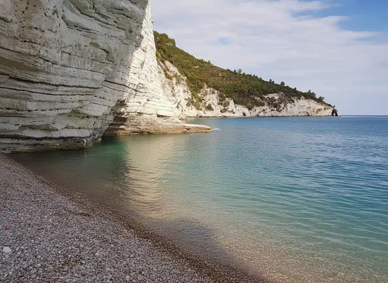 Baia dei Gabbiani: Mattinata's Hidden Beach Gem