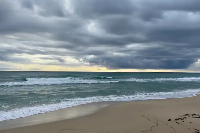 Plage libre du fleuve Chidro — San Pietro in Bevagna