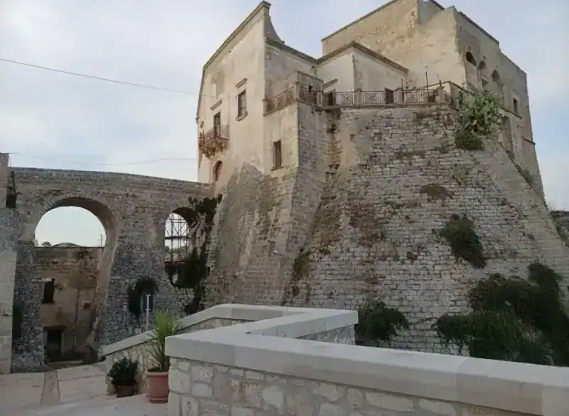 Castello Di Ginosa — Ginosa