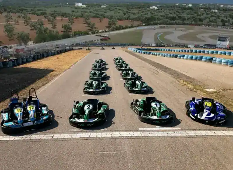 Sensations de Karting Indoor à Fasano