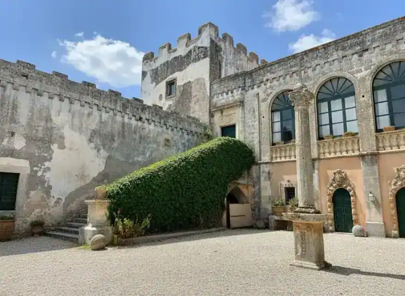 Castello della Famiglia Winspeare — Depressa