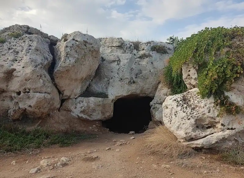 Grotta del Guardiano — Polignano a Mare