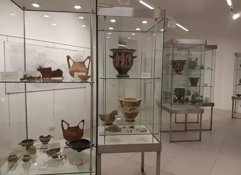 Museo archeologico e di arte contemporanea — Ceglie Messapica