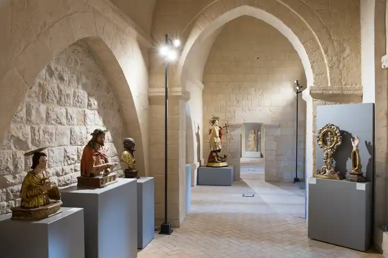 Mudima Museo Diocesano Matronei Altamura — Altamura