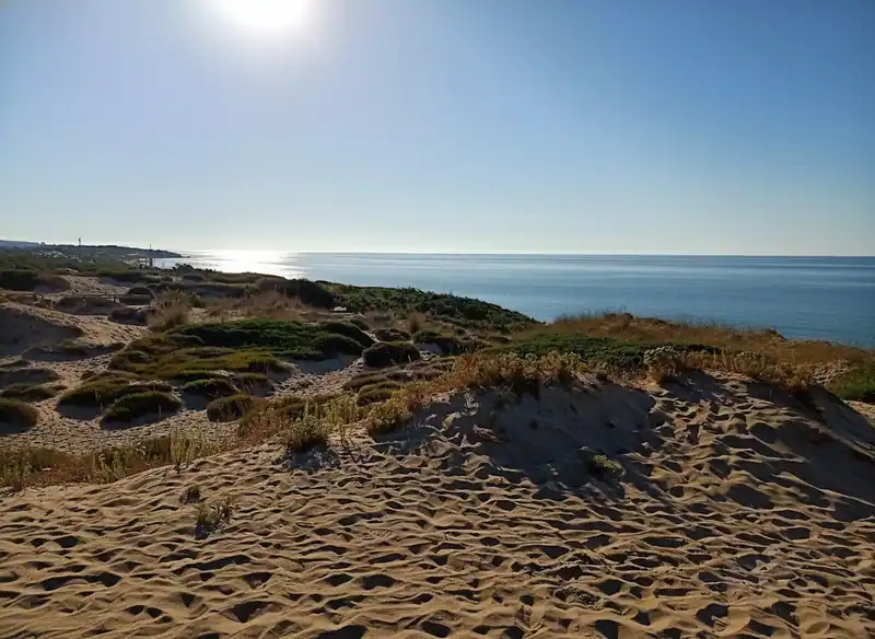 Spiaggia ad Ovest del porto — -