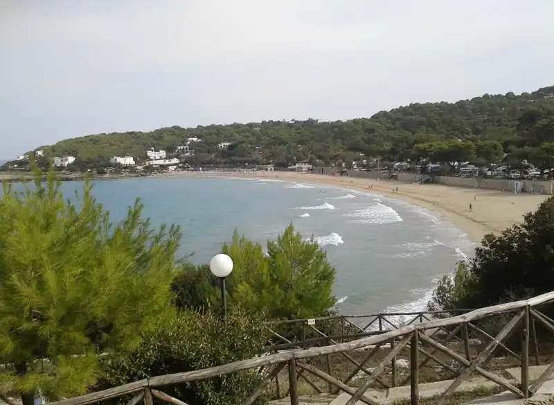 Spiaggia di Bescile — -